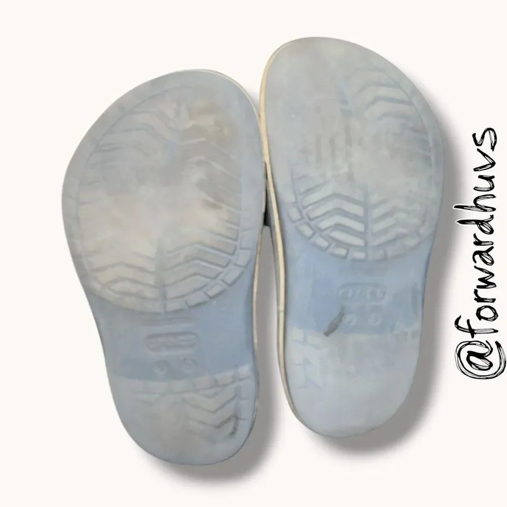 Crocs Classic Clogs Gray Heavy Wear Kids J3 Slip On Shoes